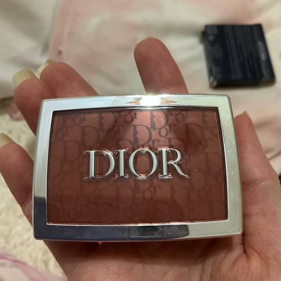 Dior blush - Picture 2 of 2